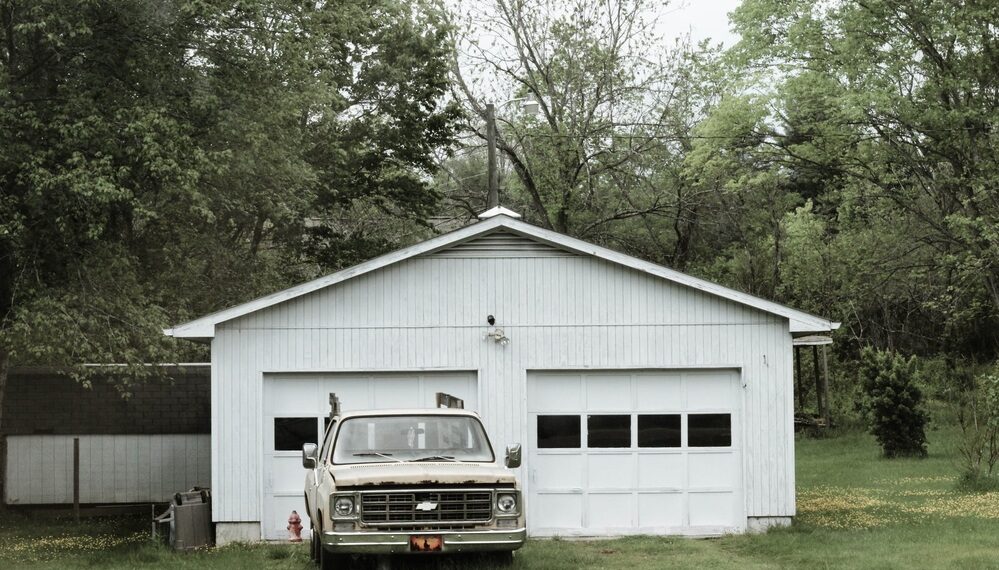 Attached-or-Detached-–-Which-Garage-is-Best-for-Your-Home