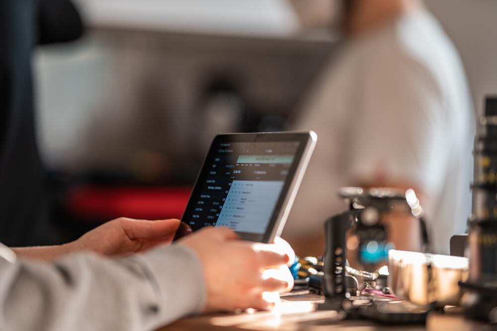 How To Clean Your iPad's Screen Without Damaging It?