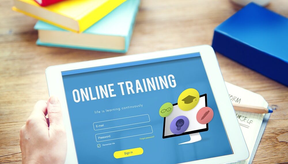 Modern Technology is Reshaping the E-Learning Industry